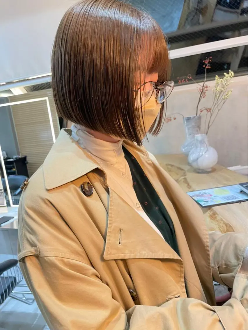 ショート カラー ‎🤍髪質改善‎🤍 レイヤーカット‎🤍のヘアスタイル