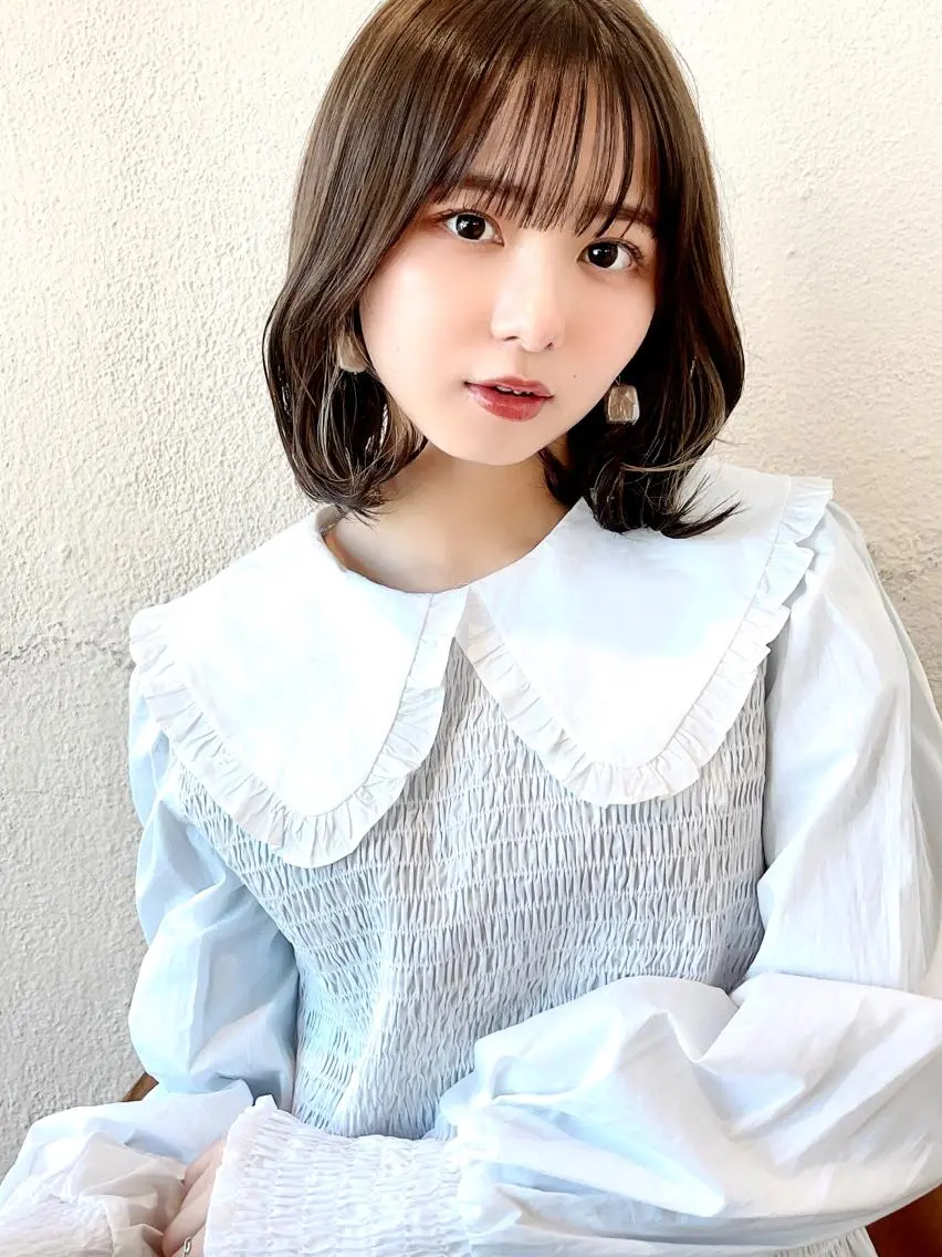 ミディアム カラー 切りっぱなしボブ イヤリングカラー ハイトーンカラー ボブ くびれヘア 市原 大翼のヘアスタイル