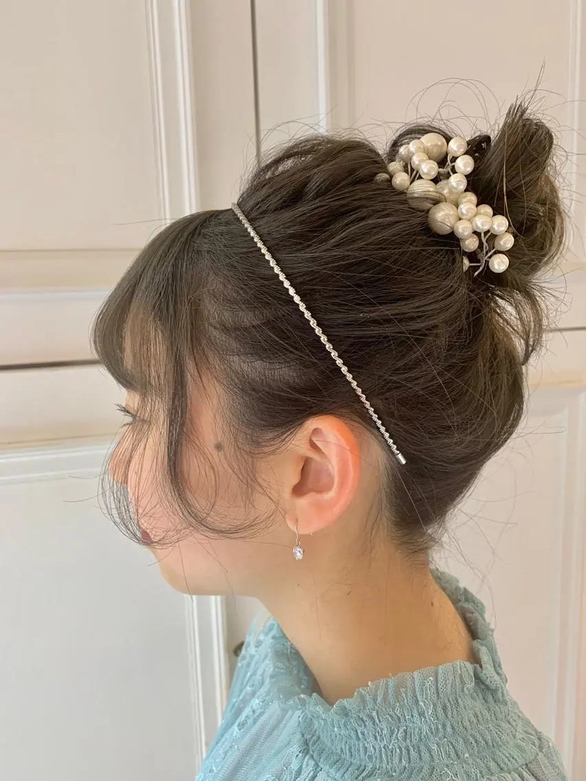 セミロング カラー パーマ ヘアアレンジ アッシュ ブリーチ オリーブアッシュ fukuyasu rikaのネイルデザイン