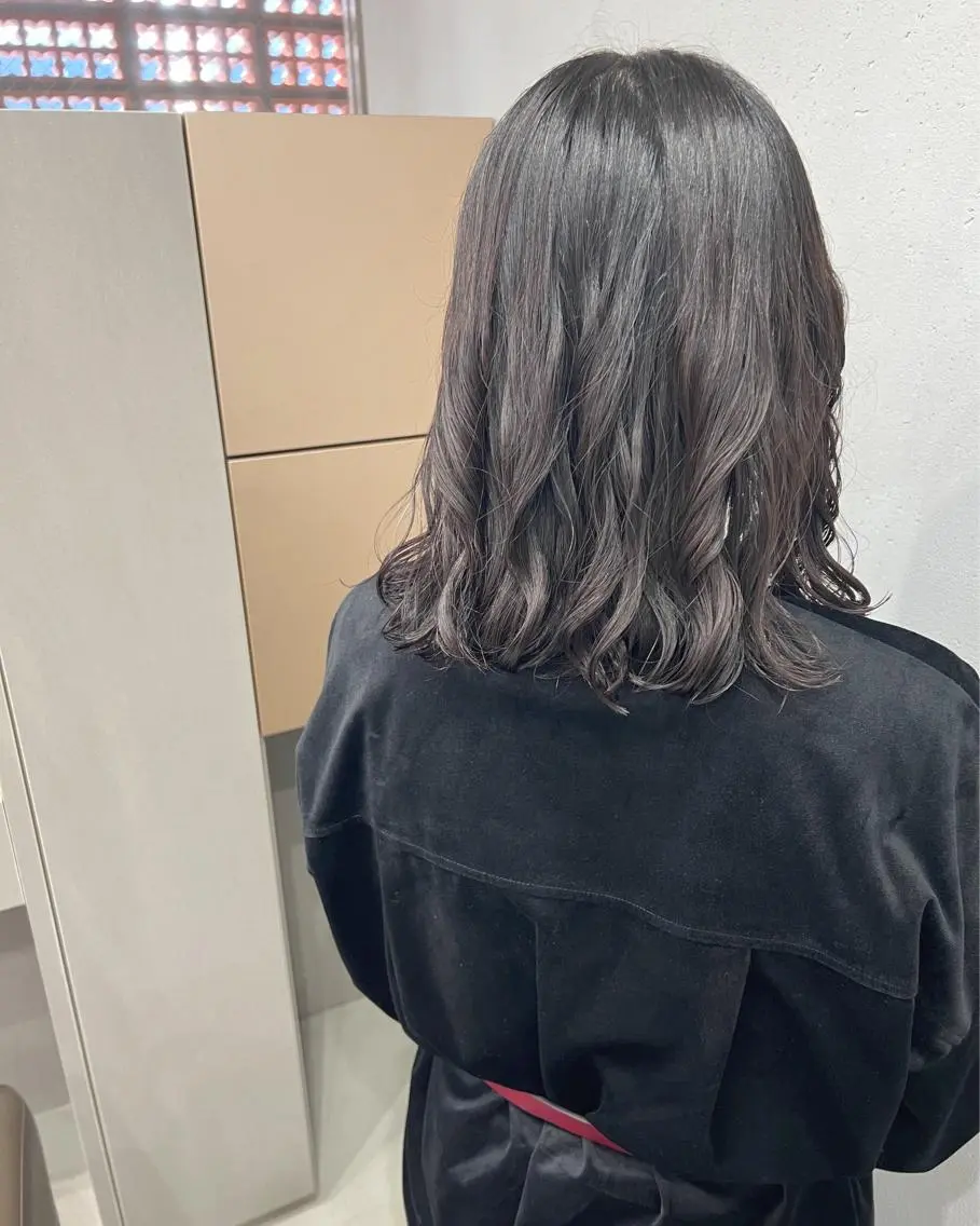 ミディアム パーマ カット ヘアカラー パーマ ボブパーマコテ巻き風 パーマNo1深江秀平のヘアスタイル