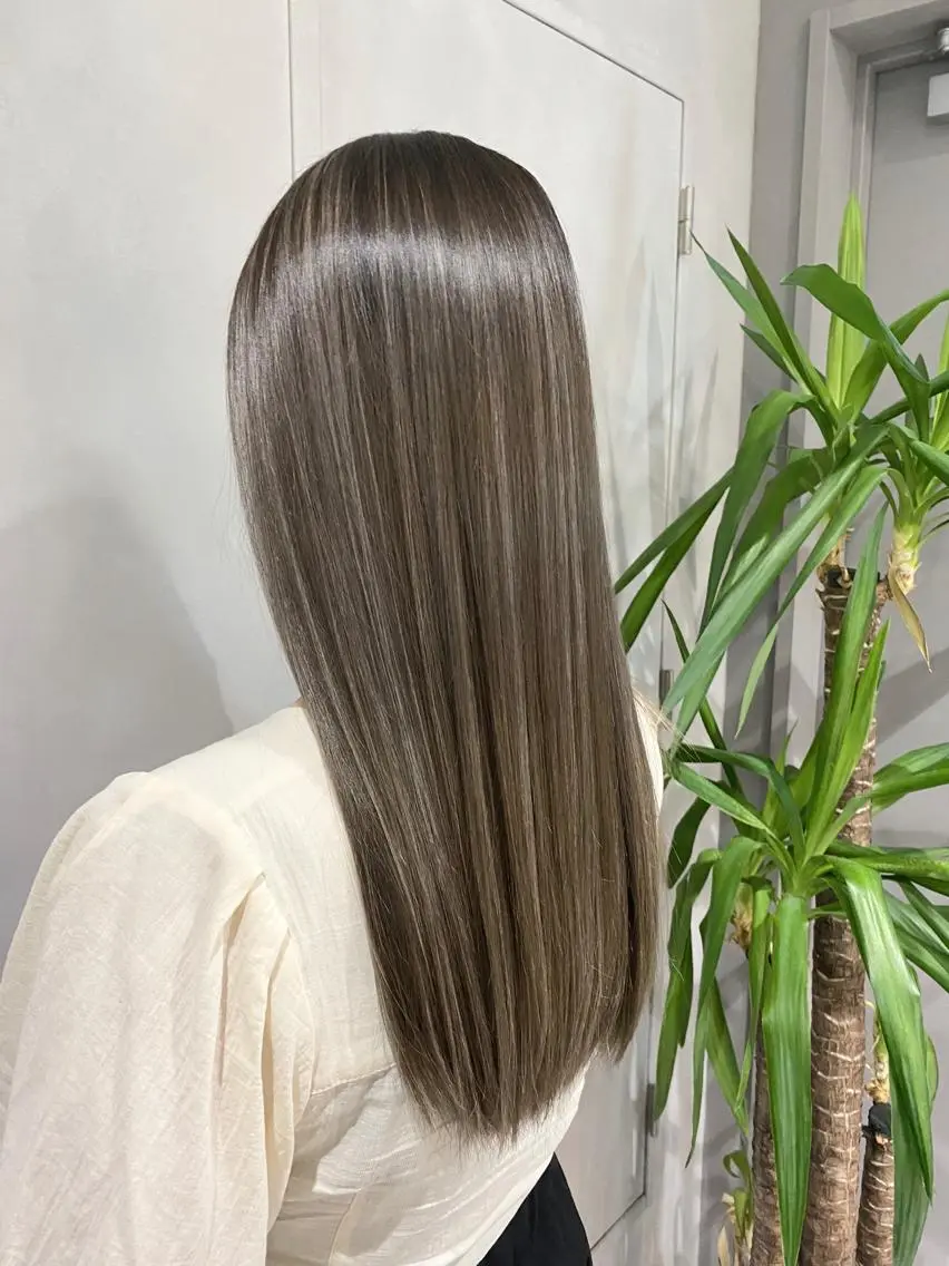 ロング カラー M IIのヘアスタイル