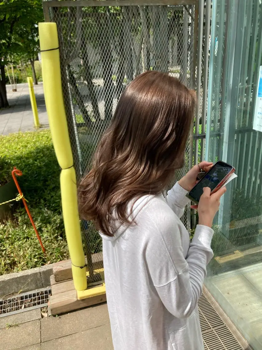 ロング カラー ヘアアレンジ ベージュカラー ブリーチ ミルクティーベージュ 🌟東銀座マンツーマ ン🌟タカナシのヘアスタイル