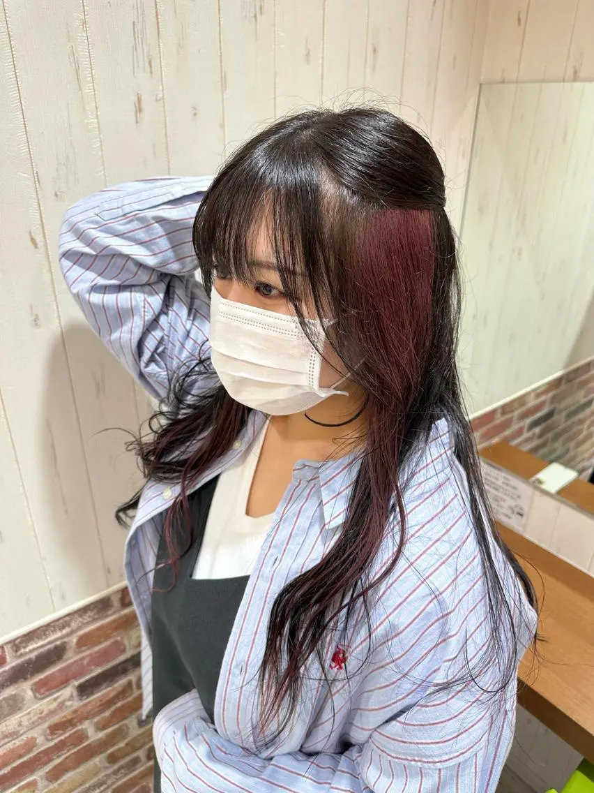 カラー ブリーチ ケアブリーチ ダブルカラー イヤリングカラー ハイライトカラー カット ヘアカラー トリートメント 中嶋 紘夢のヘアスタイル