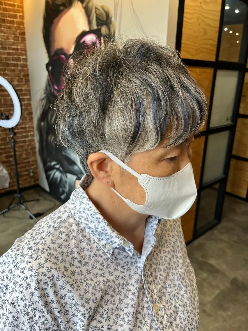ショート カラー パーマ ヘアアレンジ メンズ キッズ ネイル マツエク・マツパ アイブロウ 久木原 ゆりのヘアスタイル