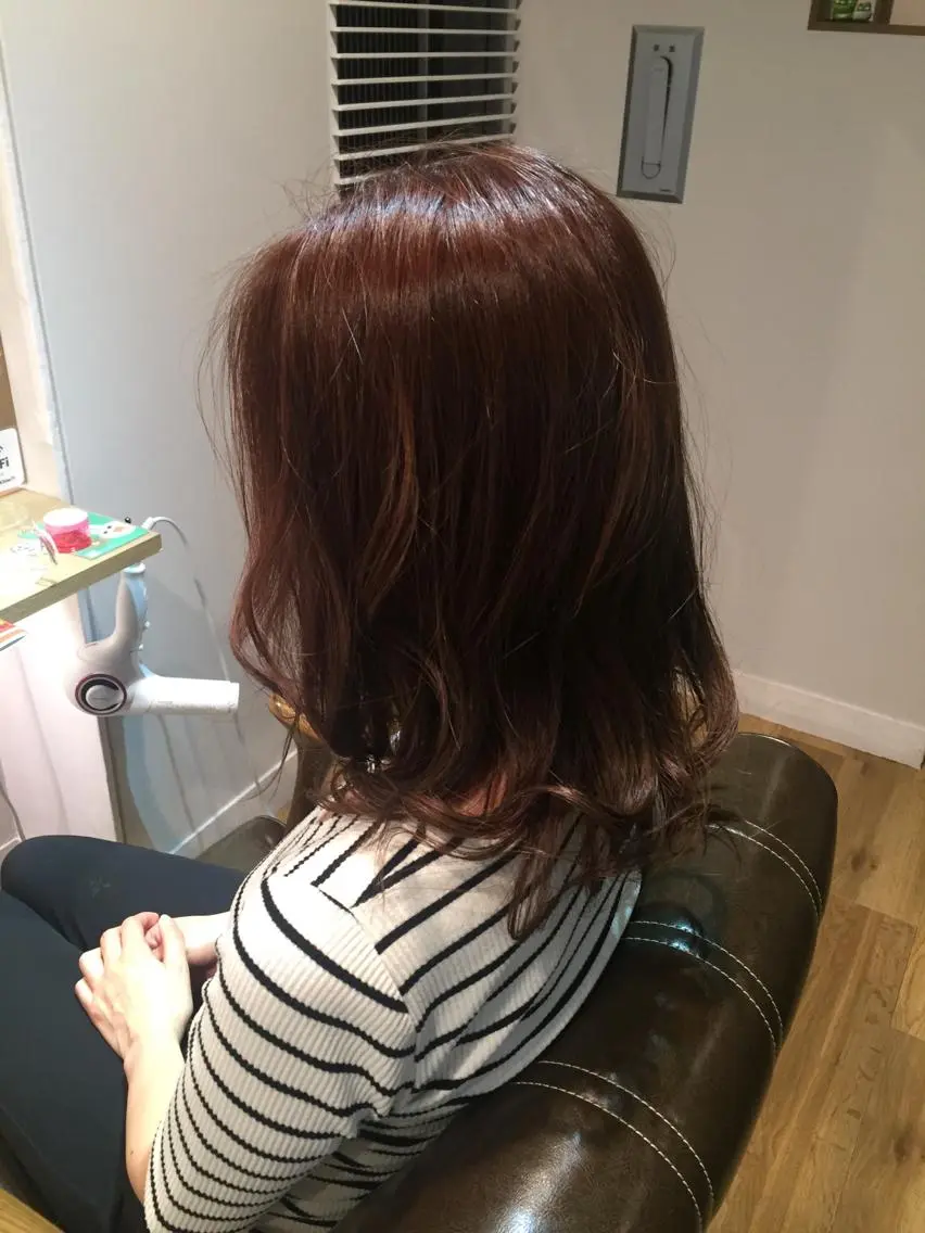 ロング カラー ベージュカラー ピンクカラー ピンクベージュ ツキダテ ユイのヘアスタイル