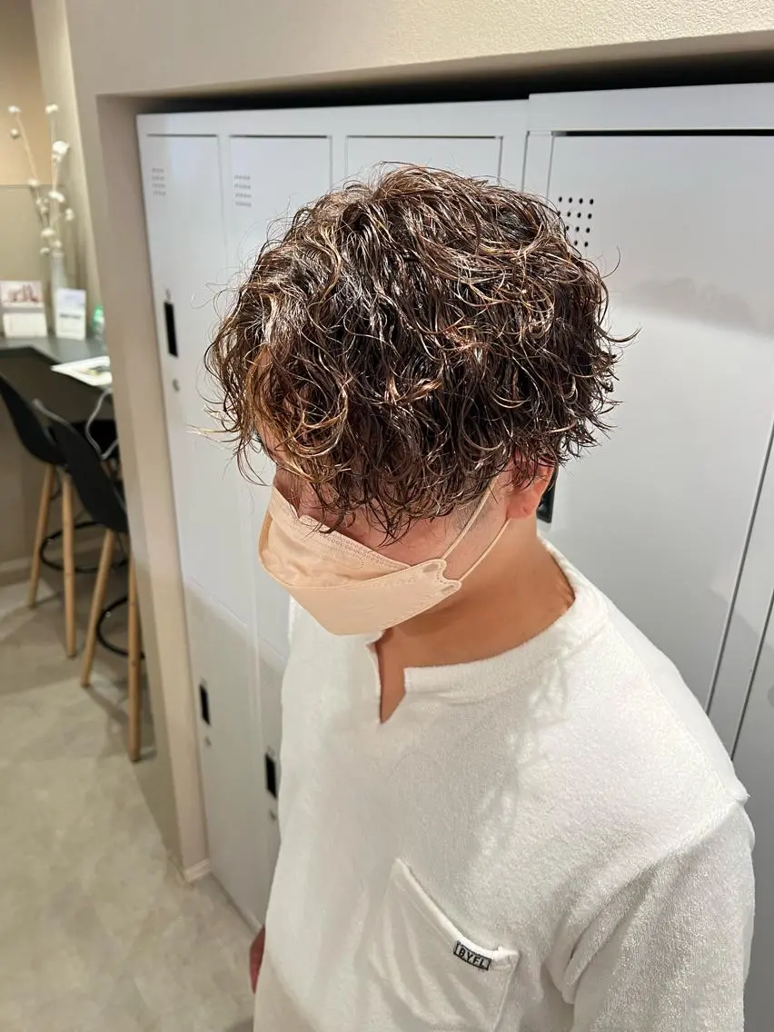 ミディアム ミディアムパーマ カット パーマ ALLYS 中島史優のヘアスタイル