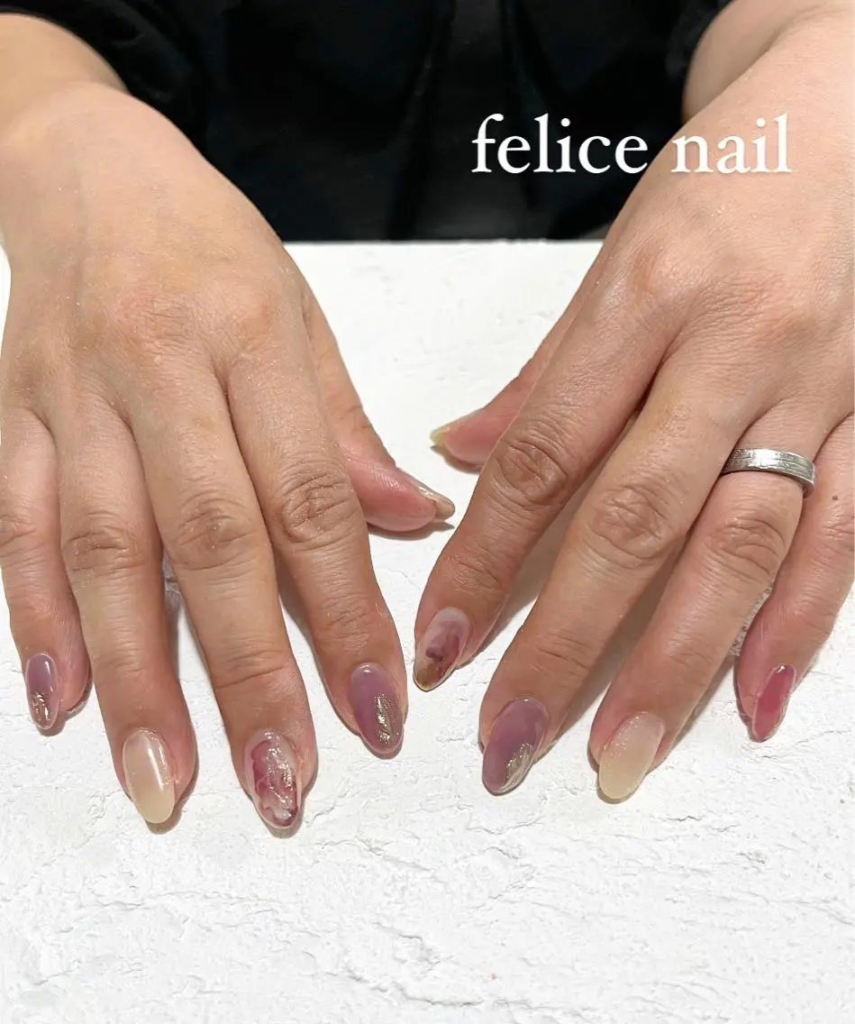 ネイル オーロラネイル マグネットネイル ニュアンスネイル 夏ネイル felice nailのネイルデザイン