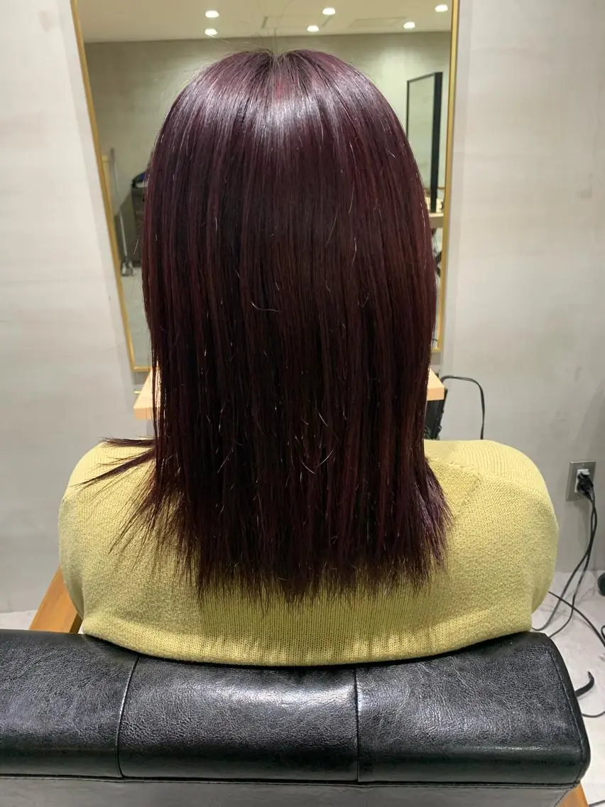 ミディアム lena🎀 透明感カラー/韓国風のヘアスタイル