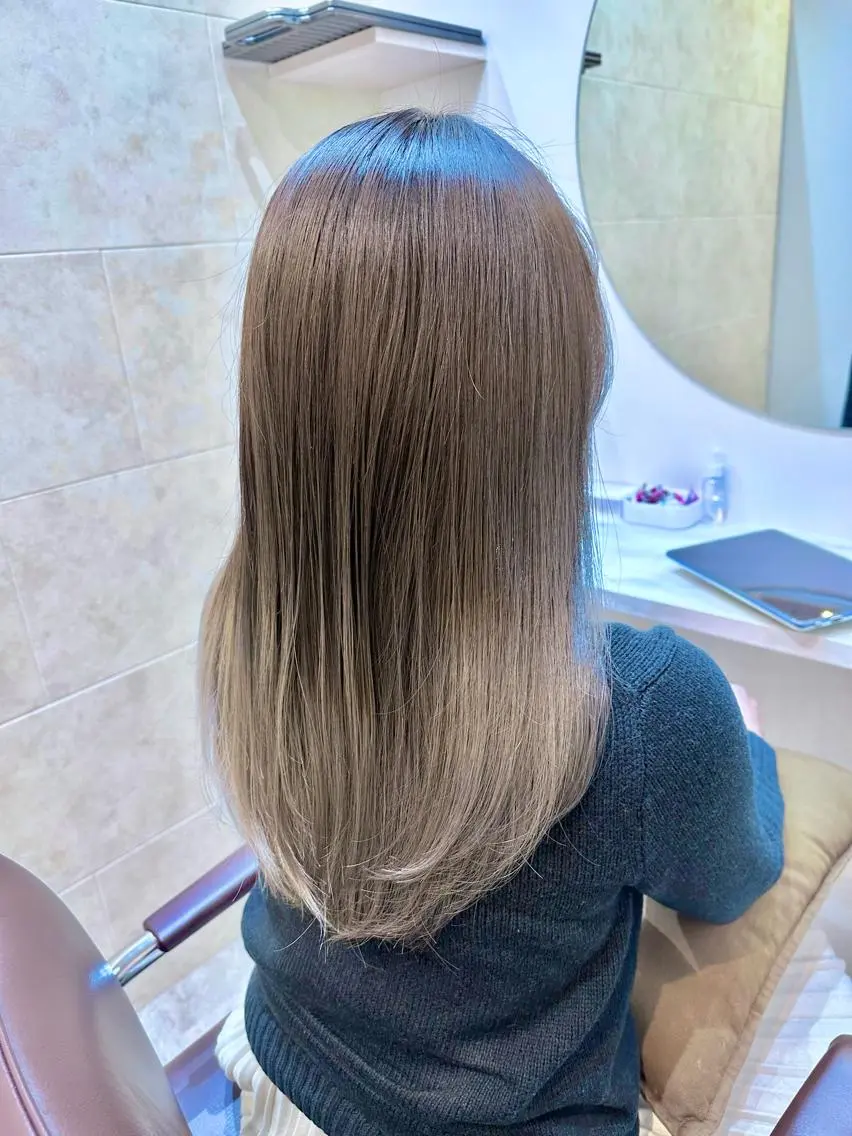 セミロング 髪質改善 ✂︎艶髪特化✂︎ 北千住 竹ヶ原健司のヘアスタイル
