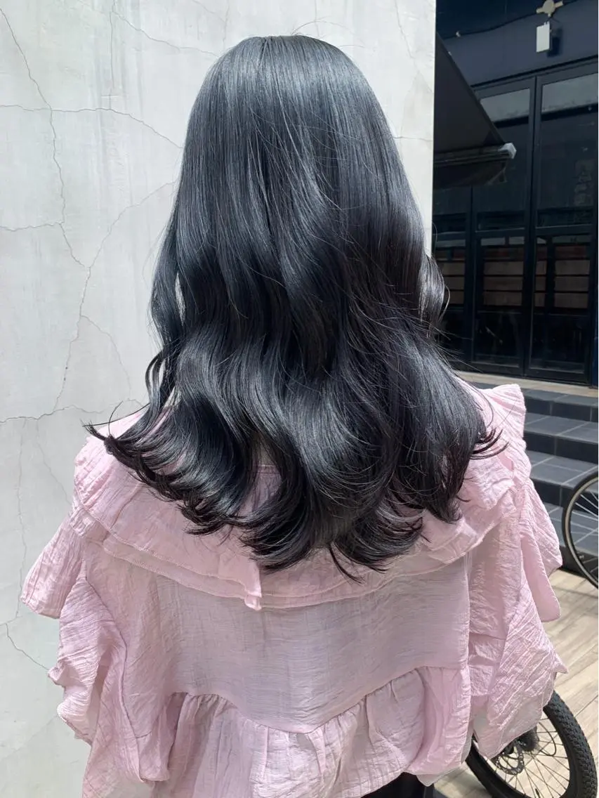 セミロング カラー ヘアアレンジ ヘアカラー トリートメント yuka .のヘアスタイル