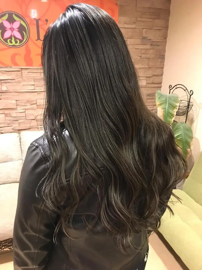 ロング カラー カット ヘアカラー 藤中 隆悟のヘアスタイル