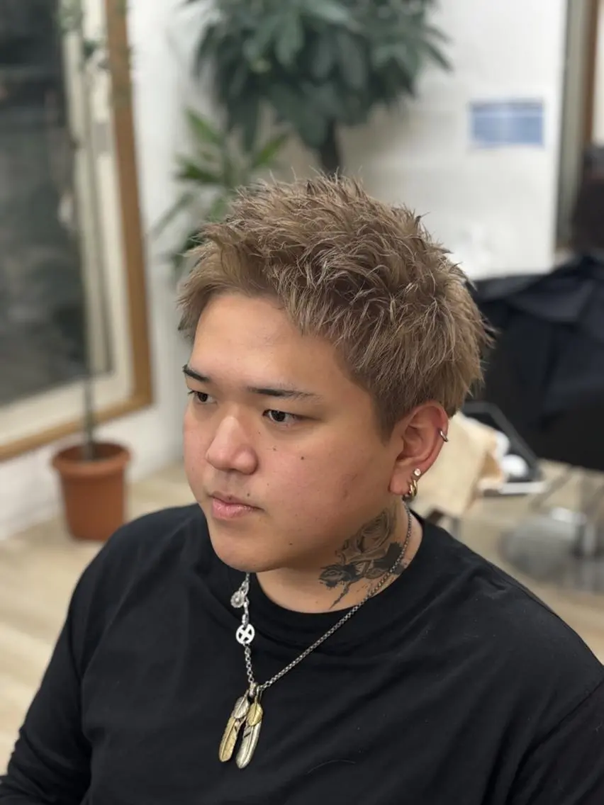 ショート カラー メンズ NOA 青木のヘアスタイル