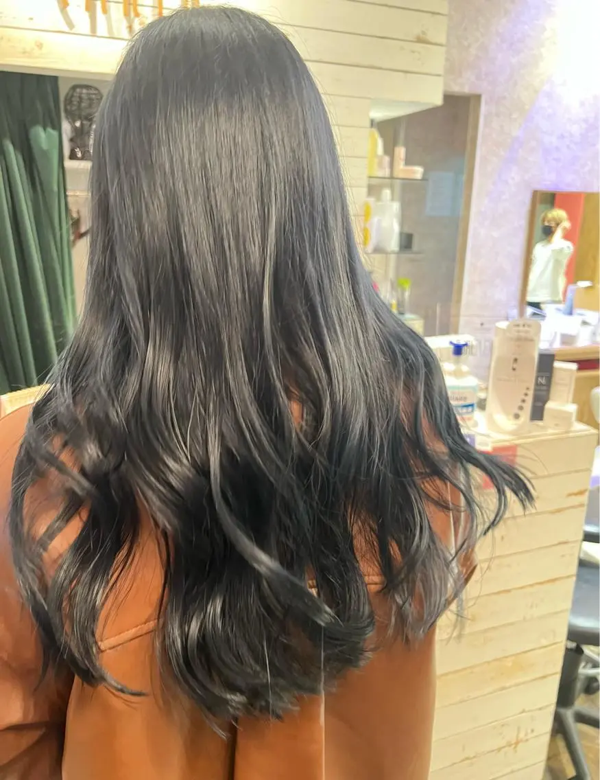 ロング カラー 佐伯蓮 🫧学割メニューありのヘアスタイル