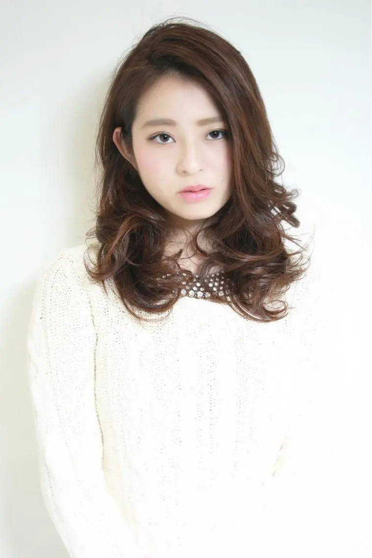 セミロング ロング パーマ 衣笠 雅俊のヘアスタイル