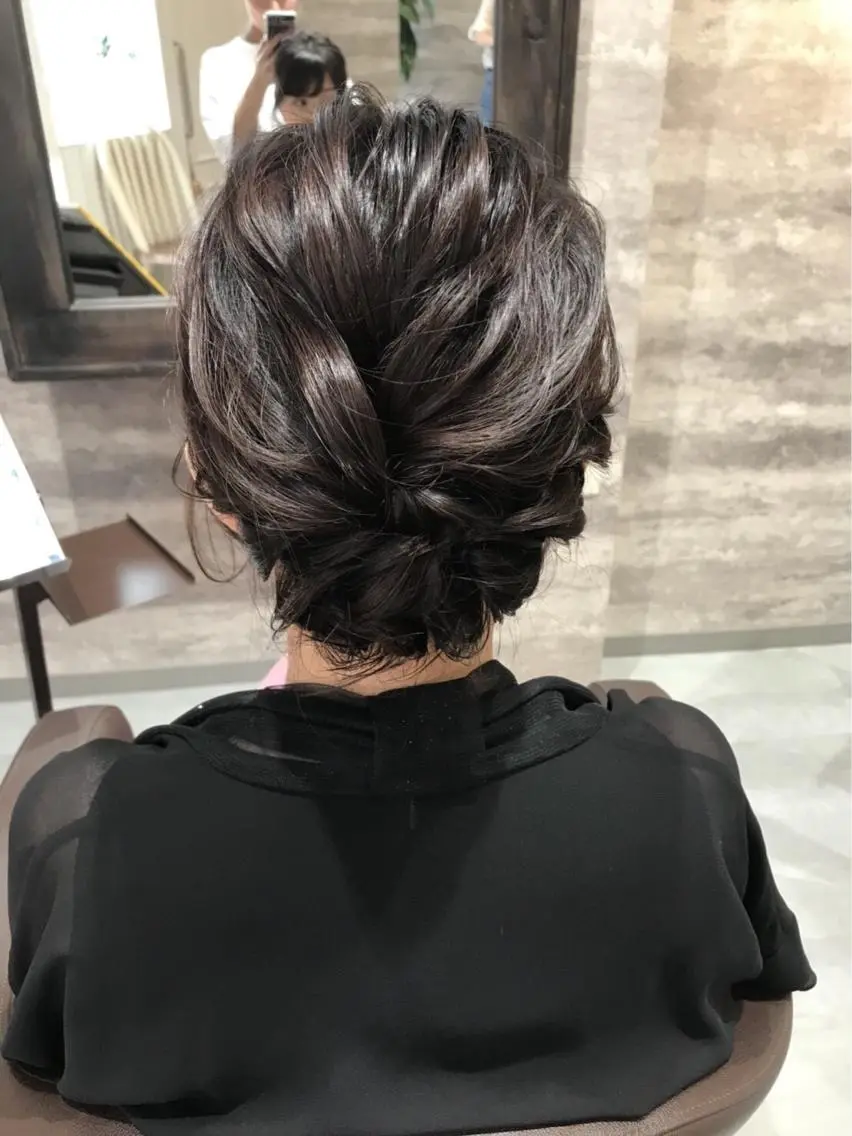 ミディアム ヘアアレンジ Blanco Color&Careのヘアスタイル