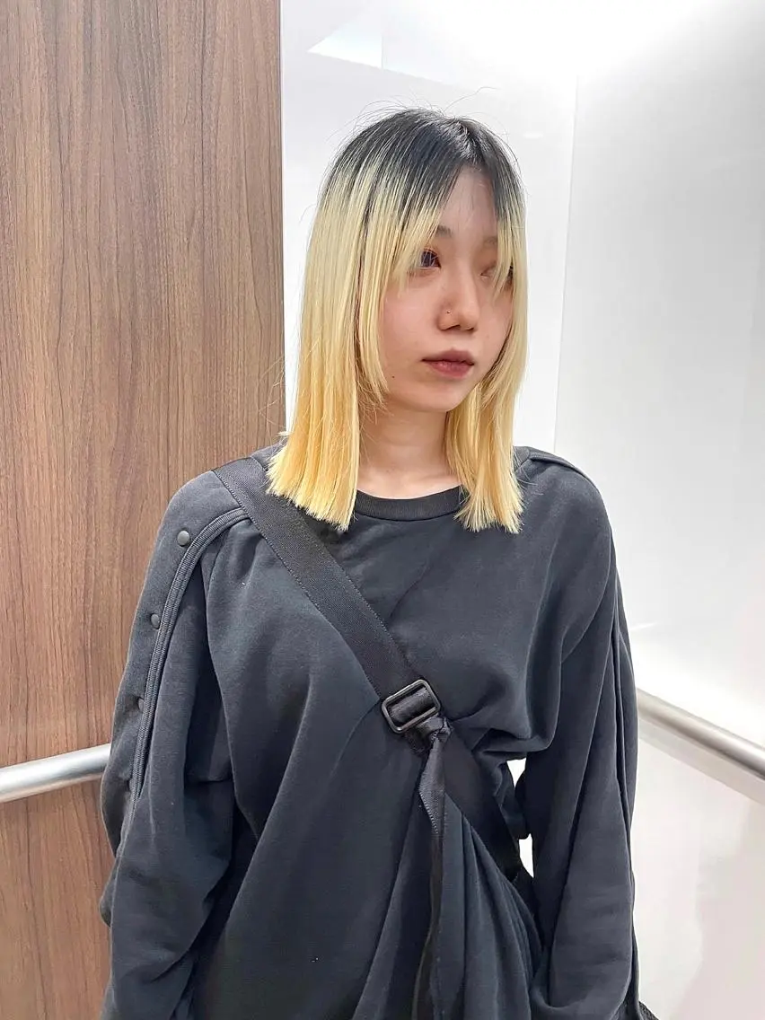 ミディアム カラー パーマ ヘアアレンジ メンズ キッズ ネイル マツエク・マツパ アイブロウ メンズハイトーン ハイトーンカラー カット ヘアカラー トリートメント tatsumi/ボブ ウルフ/レイヤーのヘアスタイル