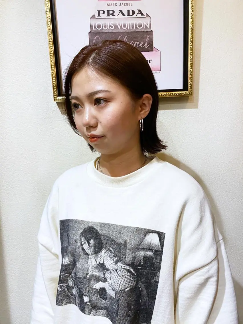 ショート カラー ボブ カット ヘアカラー トリートメント 三瓶 智広のヘアスタイル