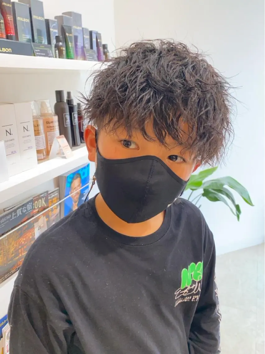 メンズ メンズパーマ メンズツイストパーマ ツイストパーマ バレイヤージュ特化| Takuのヘアスタイル