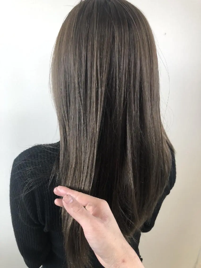 ロング カラー ブルーカラー 髪質改善特化 サロン✨代表HIROのヘアスタイル
