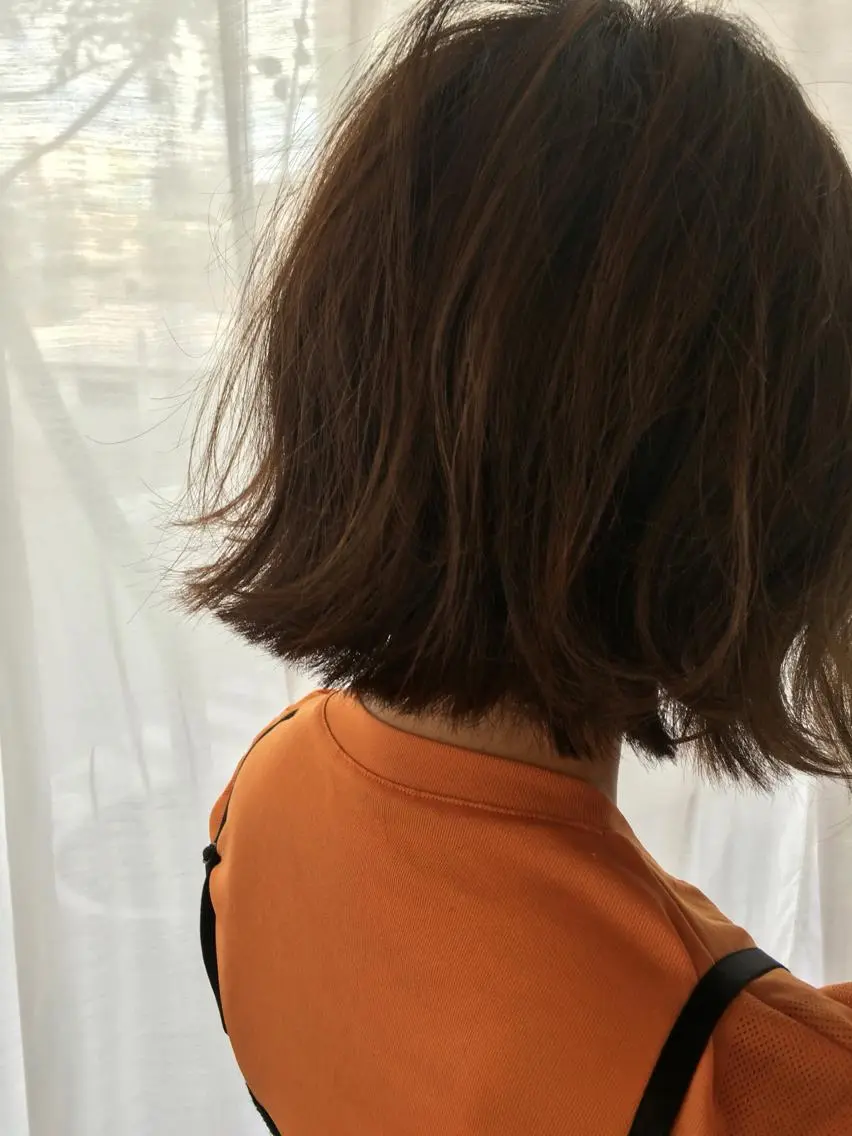 ショート 切りっぱなしボブ ボブ 林 梓のヘアスタイル