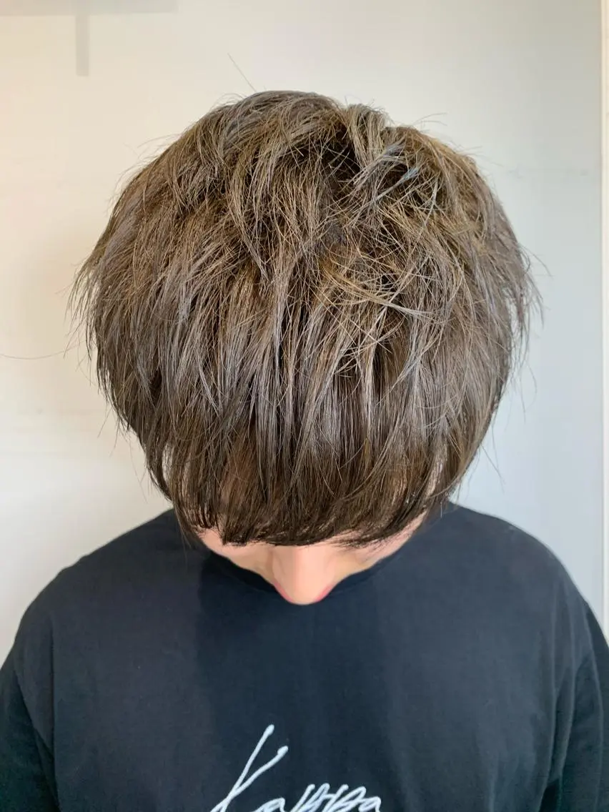 カラー メンズ グレージュ 🦖鶴岡 香純🦖のヘアスタイル