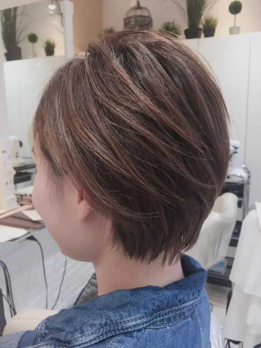 ショート カラー ショートヘア ☘️タナアミ ディレクター☘️のヘアスタイル
