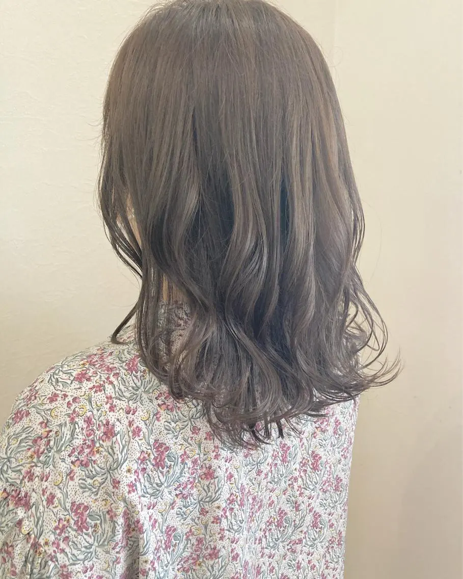 ミディアム カラー 店長 ✂️ムラカミ キラリのヘアスタイル