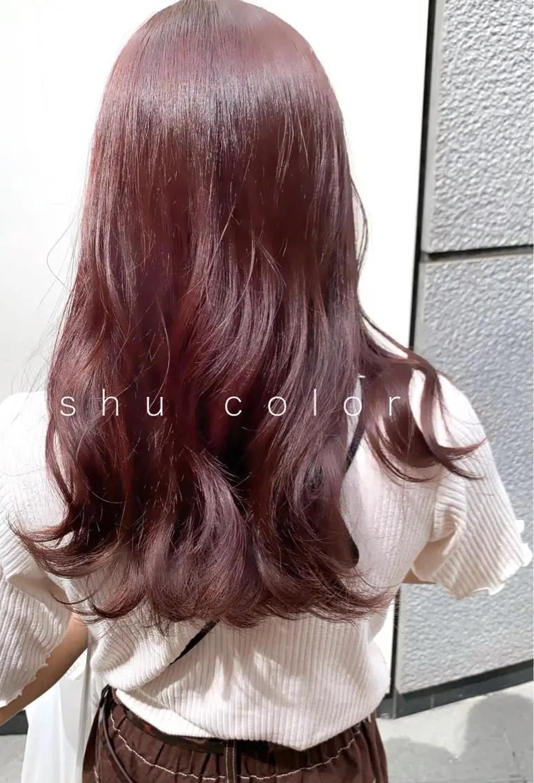 ロング カラー 切りっぱなしボブ ベージュカラー ブリーチ グレージュ ハイトーンカラー カット ヘアカラー トリートメント レイヤー専門家 ダブルカラー修のヘアスタイル
