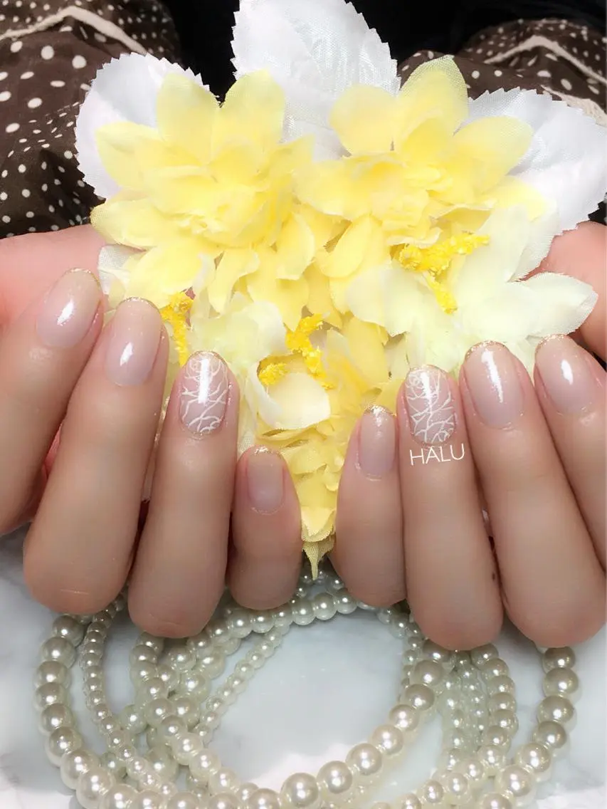 ネイル フラワーネイル フレンチネイル ラメ(グリッター) シンプルネイル HALU ハルのネイルデザイン