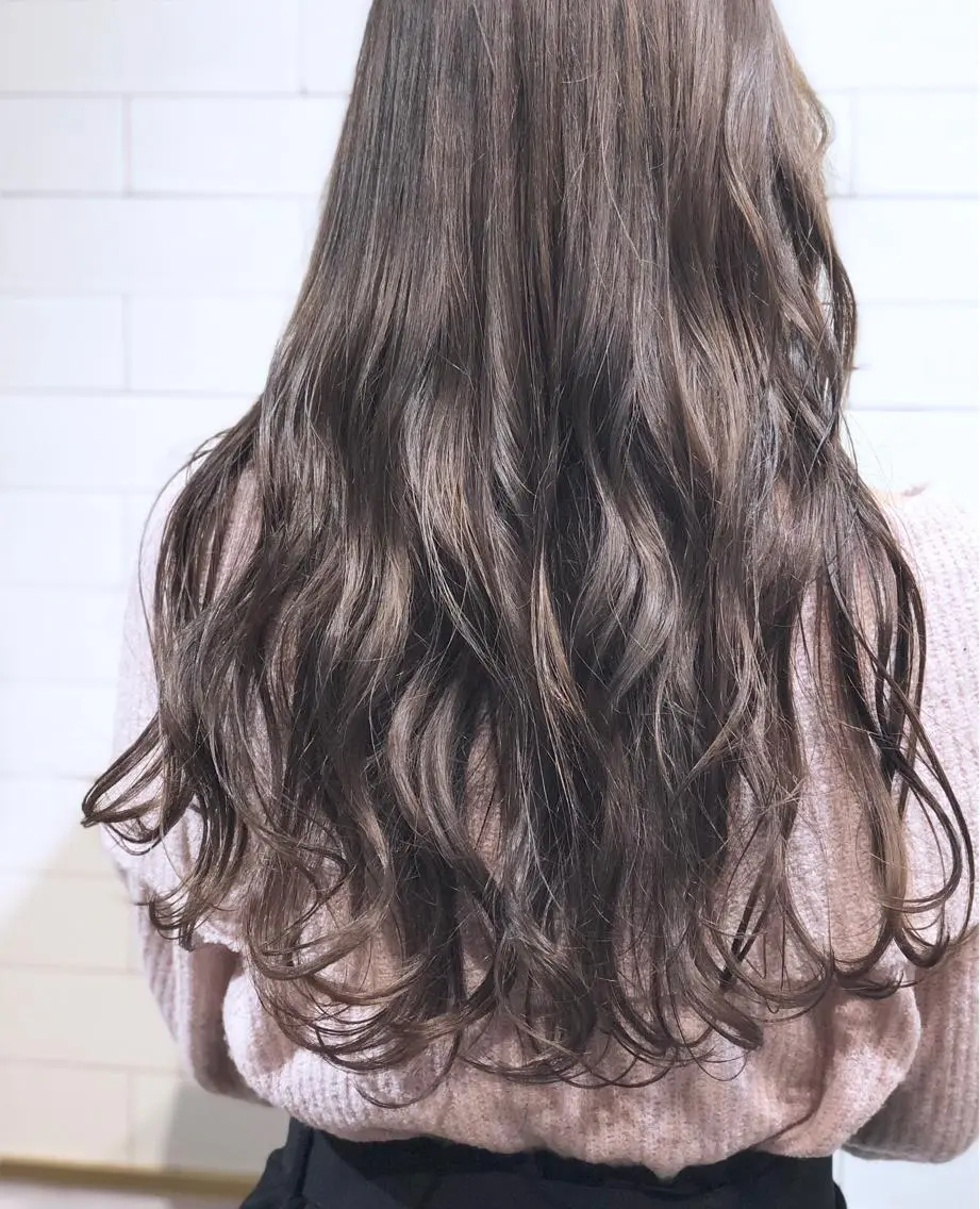 ロング カラー 髪質改善⌇﻿透明感 カラー⌇﻿川上葵のヘアスタイル