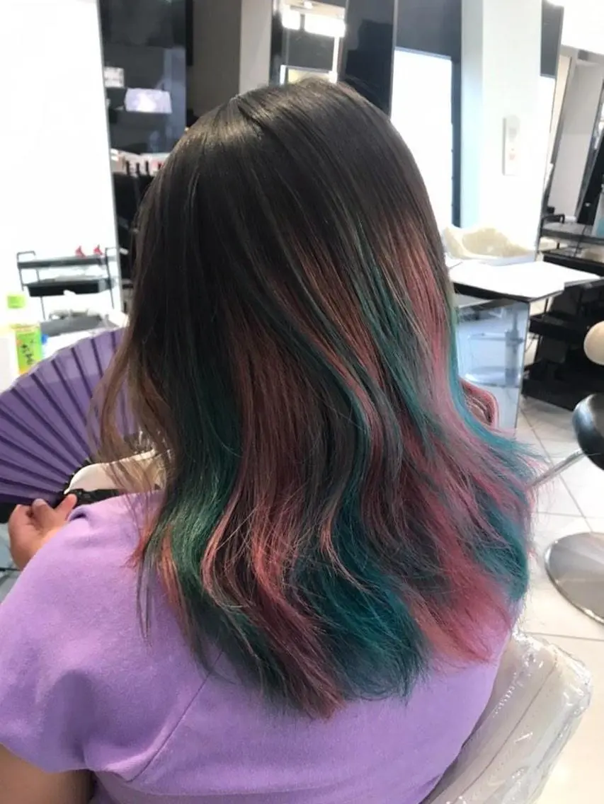 ミディアム カラー ピンクカラー あらげ 🌈推しカラー🌈ᵕのヘアスタイル