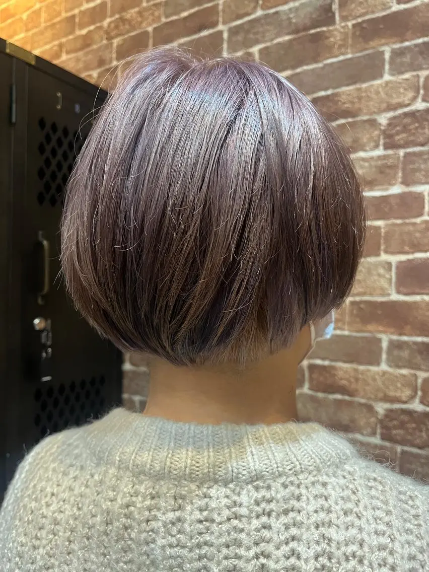 ミディアム カラー パーマ ヘアアレンジ メンズ キッズ ネイル マツエク・マツパ アイブロウ メンズブリーチ メンズハイライト メンズインナーカラー メンズ韓国風 ブリーチ 久木原 ゆりのヘアスタイル