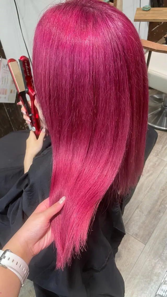ロング カラー ゆう🫧 透明感/ハイトーンのヘアスタイル
