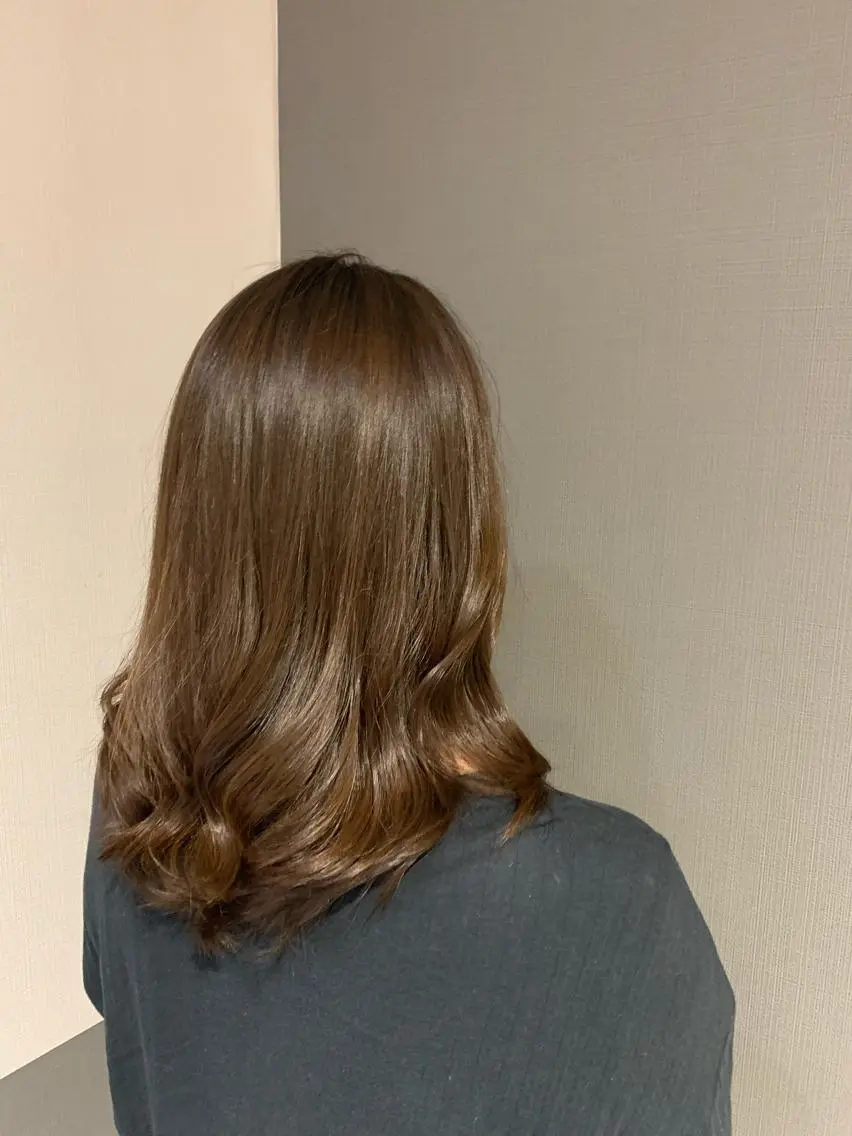 ミディアム カラー アッシュ モデルさん募集中IT byALBUM八王子のヘアスタイル