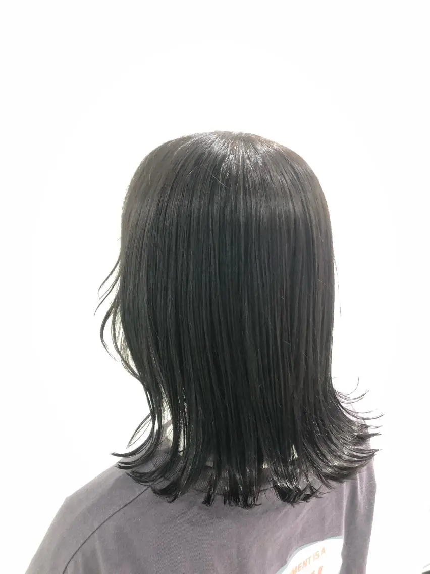 セミロング カラー パーマ ヘアアレンジ ネイル マツエク・マツパ 韓国風ベージュ🤎 赤みなし🌿横浜🤎のヘアスタイル