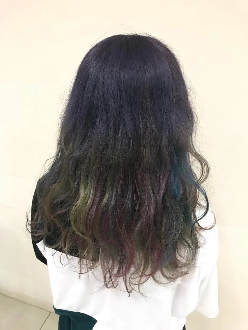 セミロング カラー ヘアアレンジ グラデーションカラー シルバー enurk店 🍋 M I K U  *のその他イメージ