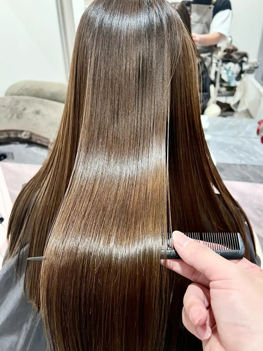 セミロング トリートメント ＲＩＣＨＡＩＲ リシェイルのヘアスタイル