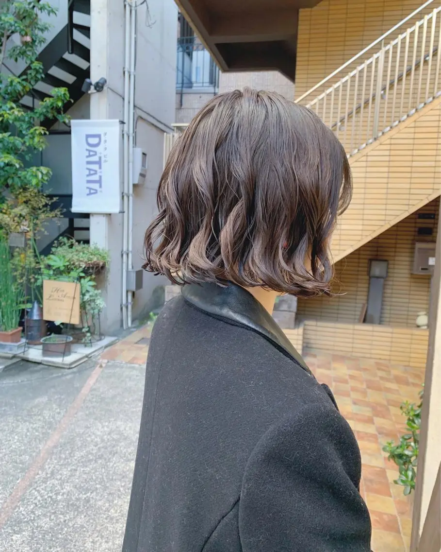 ショート パーマ カット ヘアカラー パーマ ボブパーマコテ巻き風 パーマNo1深江秀平のヘアスタイル