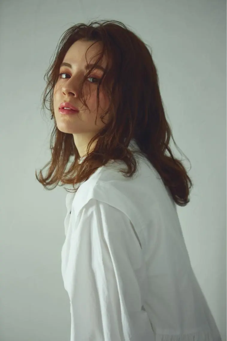 ミディアム カラー パーマ iizuka akiのヘアスタイル
