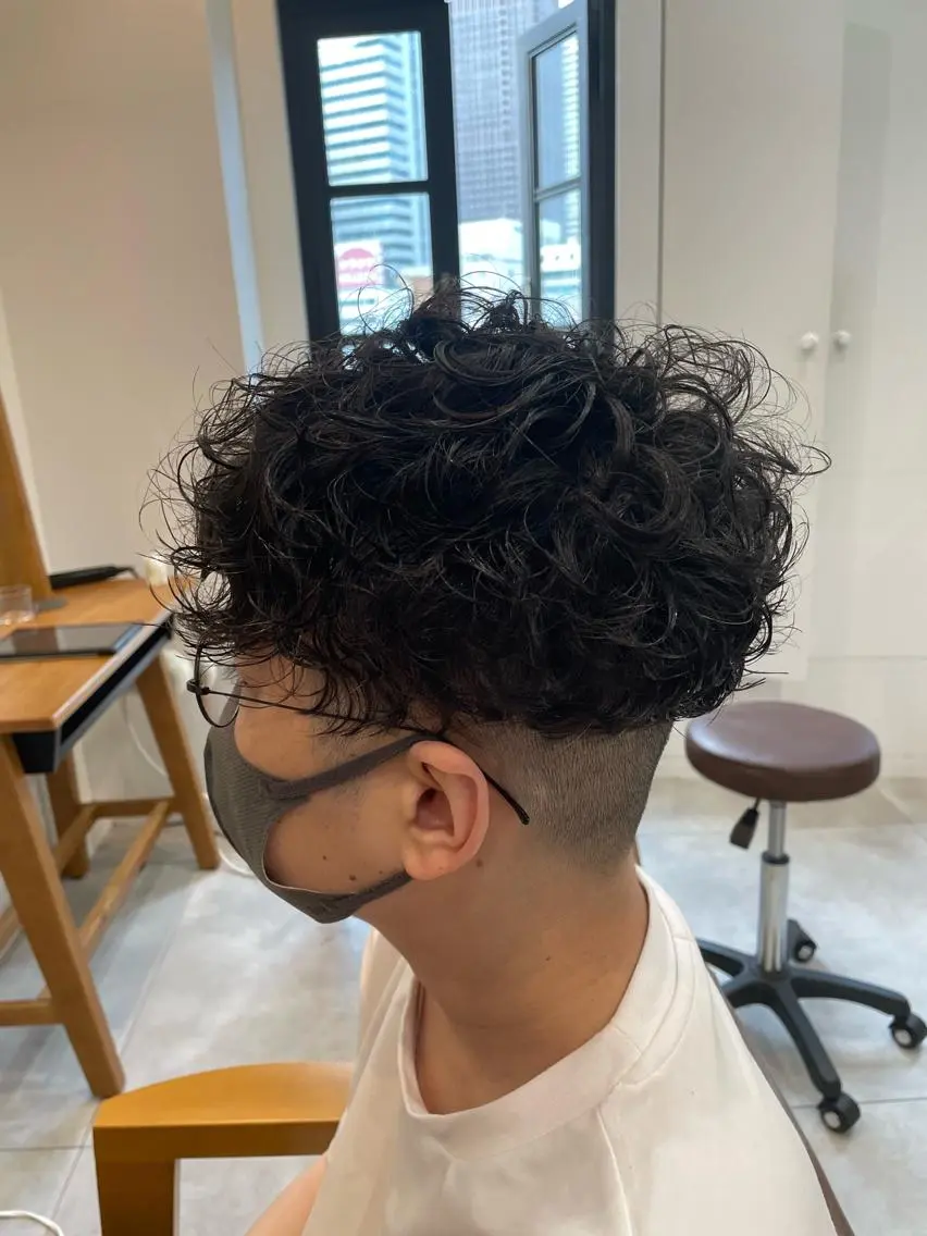 ショート パーマ メンズ メンズパーマ カット パーマ メンズ大歓迎‼︎ ✨seigo✨のヘアスタイル