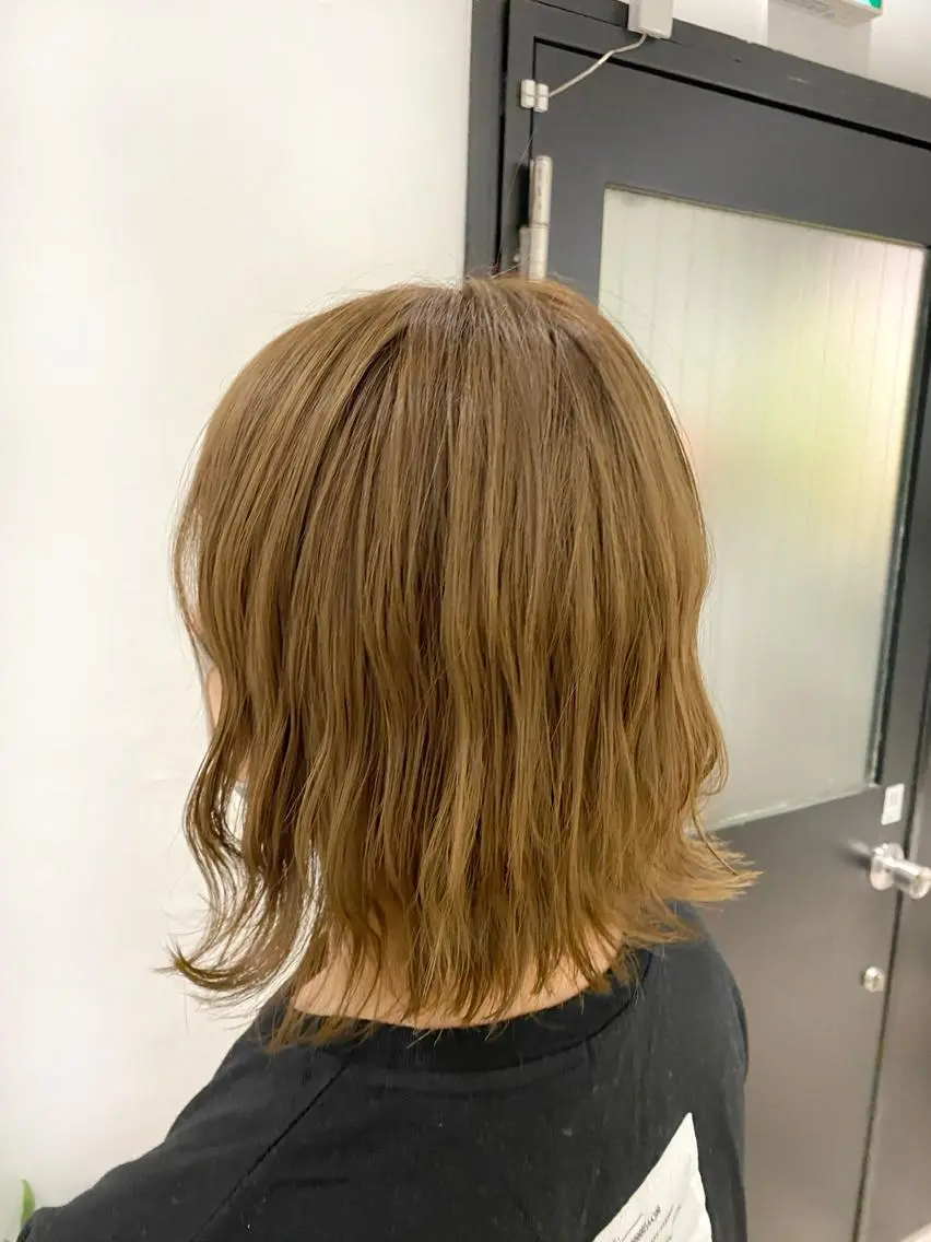 ミディアム カラー 予約 停止のヘアスタイル