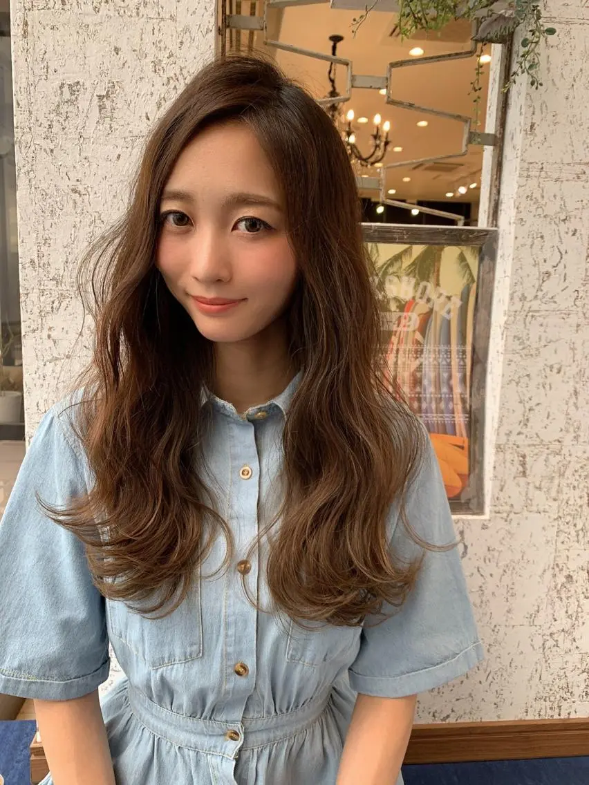 ロング カラー ヘアアレンジ ベージュカラー ロング カット ヘアカラー トリートメント 🍎吉川浩生 トップスタイリストのヘアスタイル