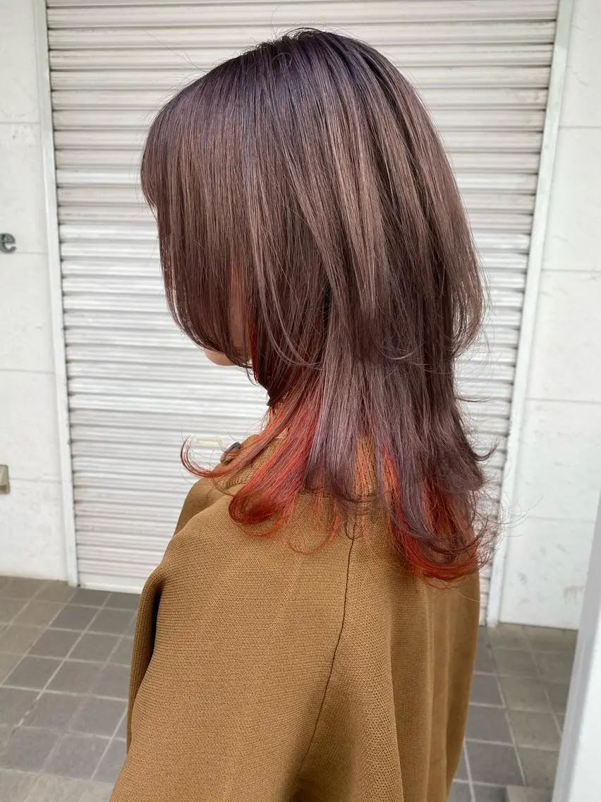 ミディアム カラー ヘアアレンジ オレンジ ウルフカット ヘアカラー lani ブリーチ /ダブルカラーのヘアスタイル