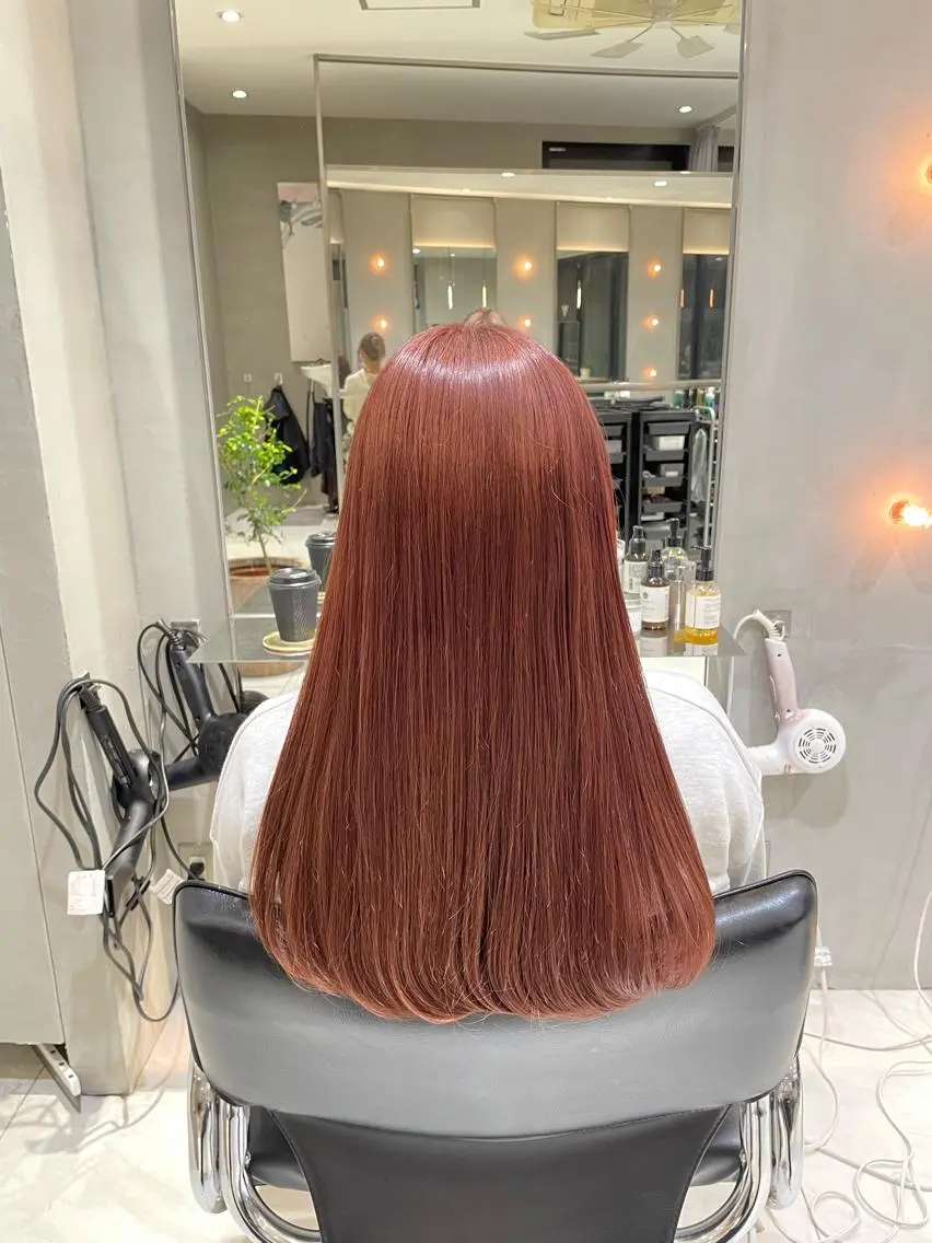 ロング カラー ヘアアレンジ ベージュカラー ブリーチ ケアブリーチ ピンクカラー ピンクベージュ 艶髪/レイヤーカット 🐣misakiのヘアスタイル