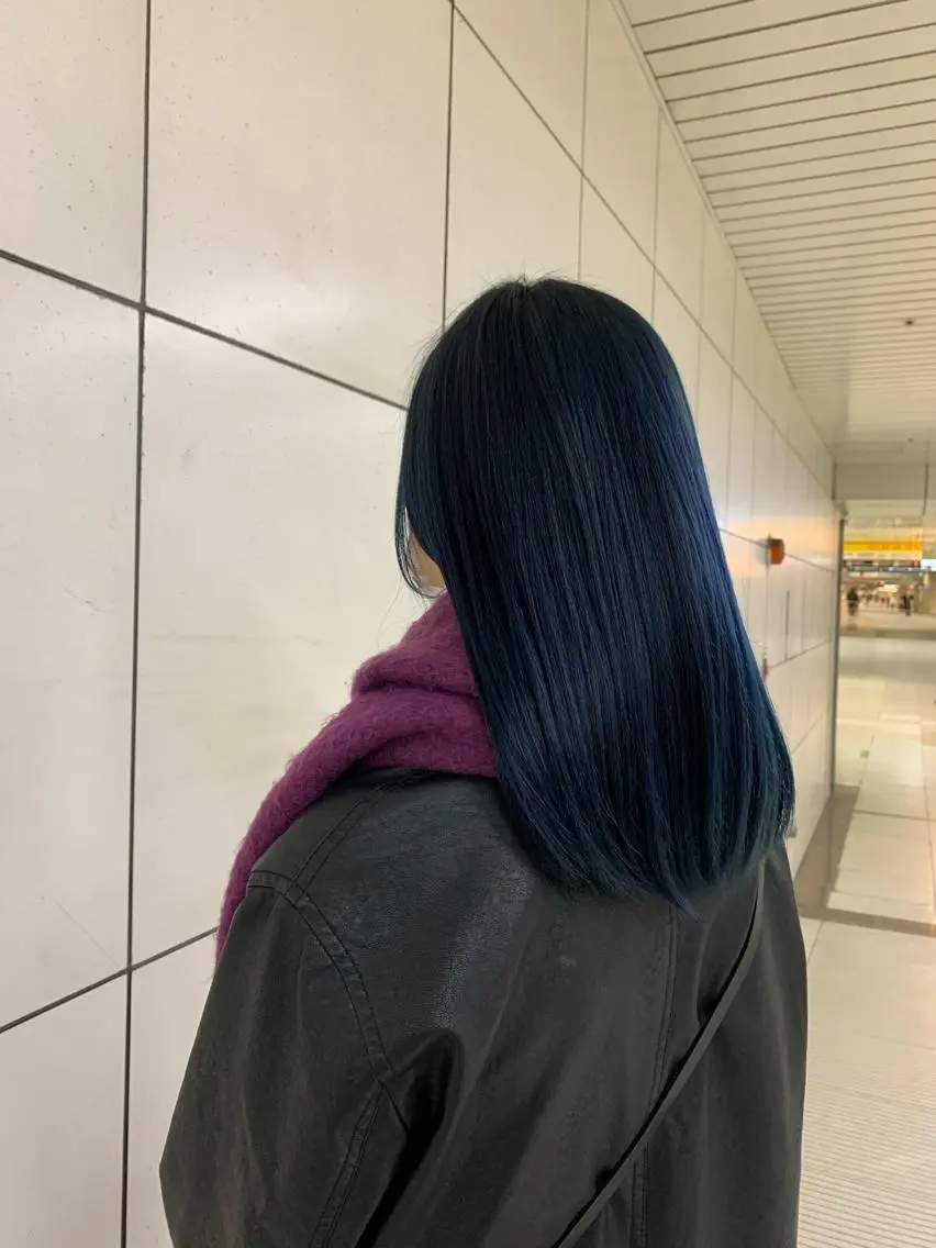 カラー ブルーカラー matsuda rinaのヘアスタイル