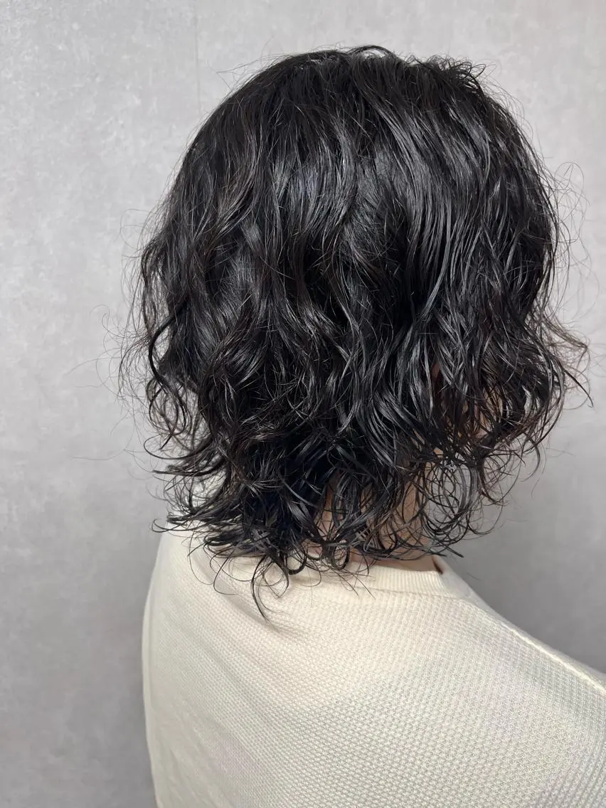 ミディアム パーマ MIKOTO/マンツ ーマン/髪質改善🤎のヘアスタイル