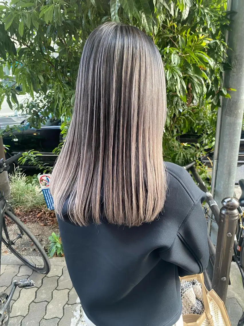 ロング ヘアカラー トップスタイリスト/ アユミのヘアスタイル