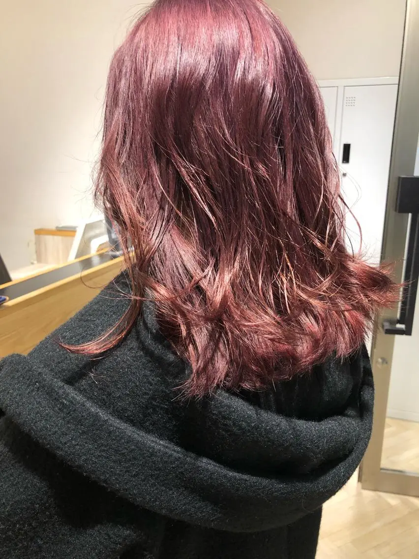 ロング カラー ピンクカラー カット ヘアカラー トリートメント ヘアセット 🌷ボブ/髪質改善 ストレートのヘアスタイル