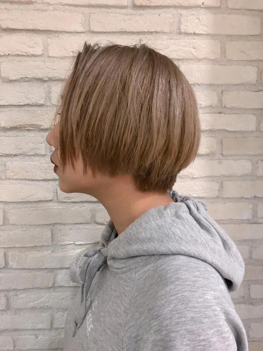 ショート カラー ハンサムショート ブロンド ショートヘア HAUS 片山みほのヘアスタイル