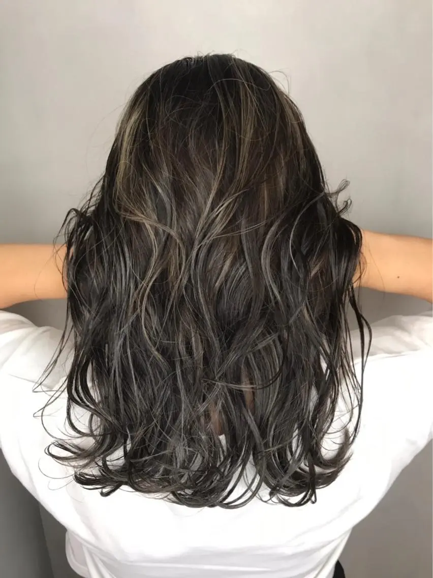 ロング カラー BROCANTE立川 karasawa.nのヘアスタイル